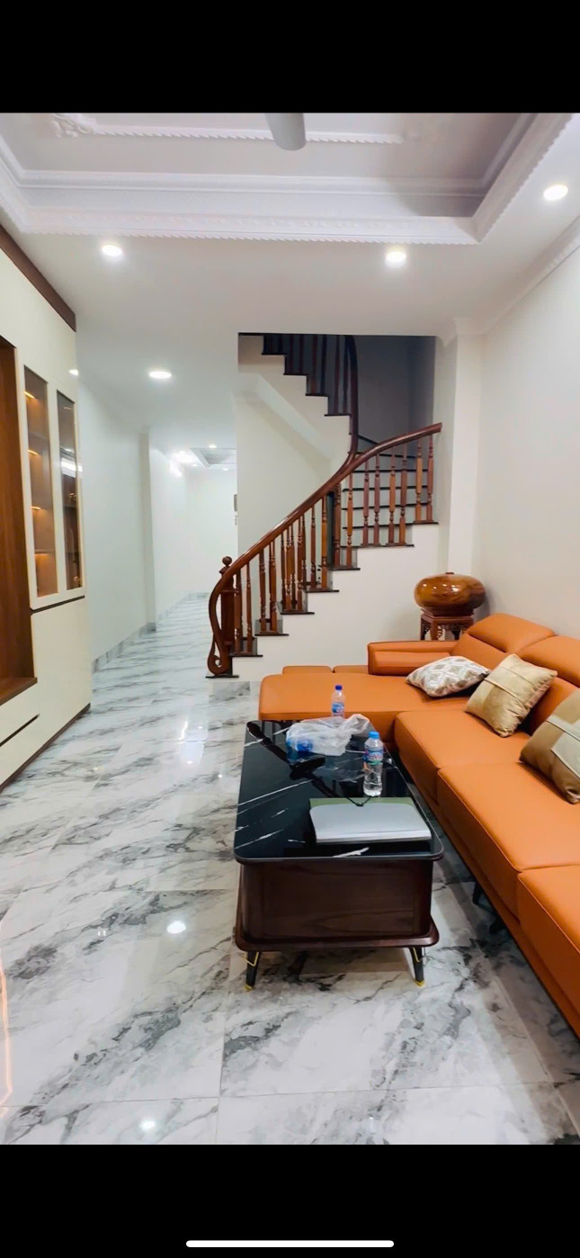 BÁN GẤP NHÀ MỚI XÂY NGÕ 255 LĨNH NAM - 55M XÂY 6 TẦNG, 9 PHÒNG NGỦ KHÉP KÍN - CHÍNH CHỦ CÓ SỔ