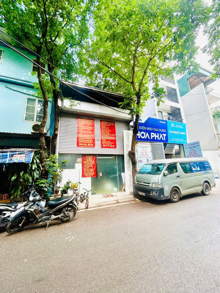 Bán 92M lĩnh nam tặng nhà lô góc nhiều ô tô tránh hoàng mai