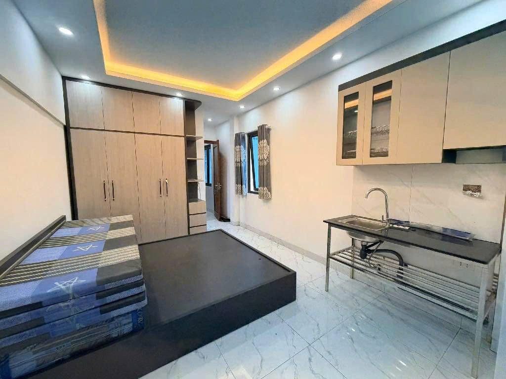 Bán nhà lĩnh nam 6 tầng thang máy long lanh lô góc ô tô thông kinh doanh hoàng mai