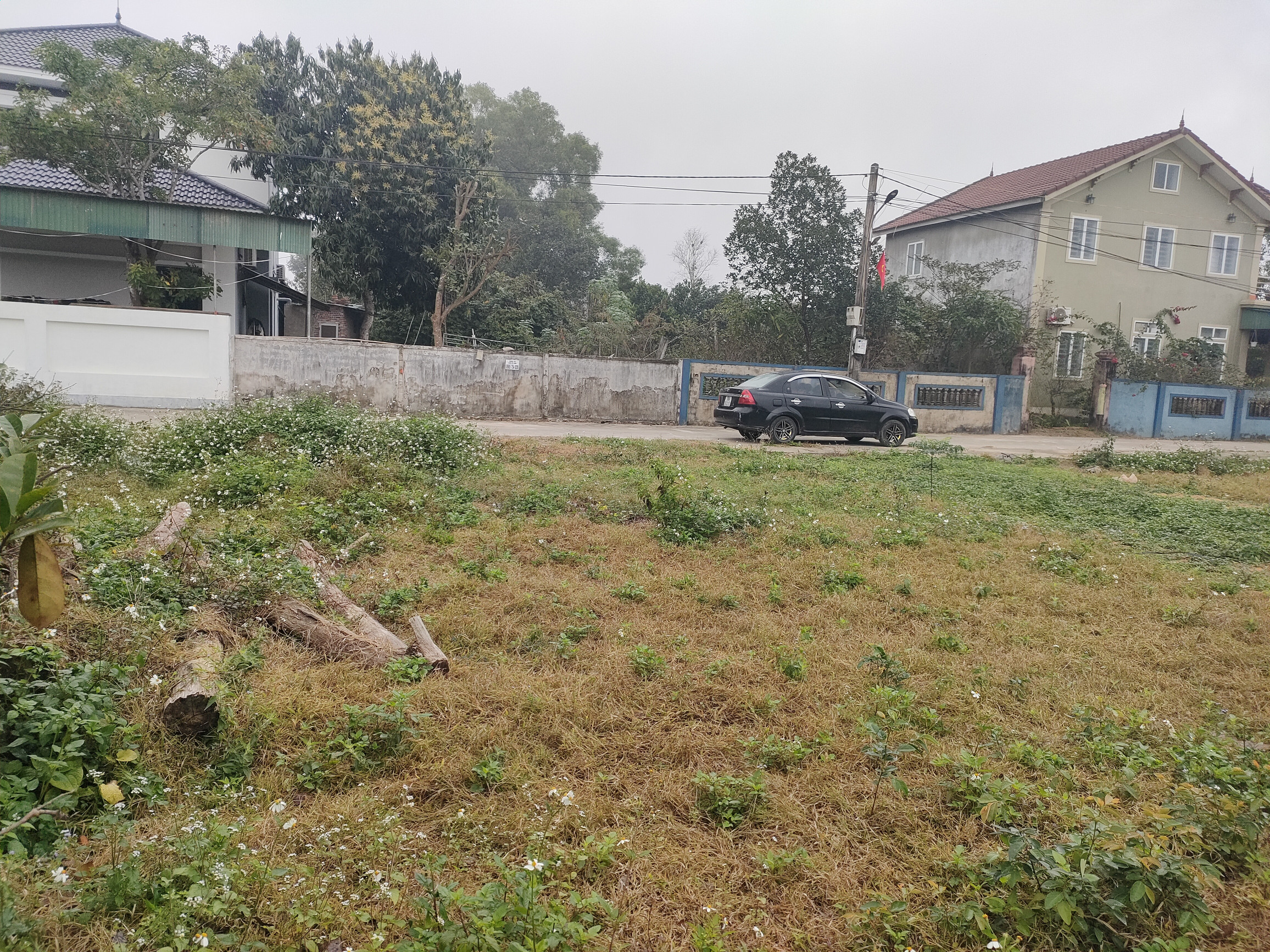 Bán đất 205m² ngang 12m giá 2.8 tỷ Phường Vinh Phú