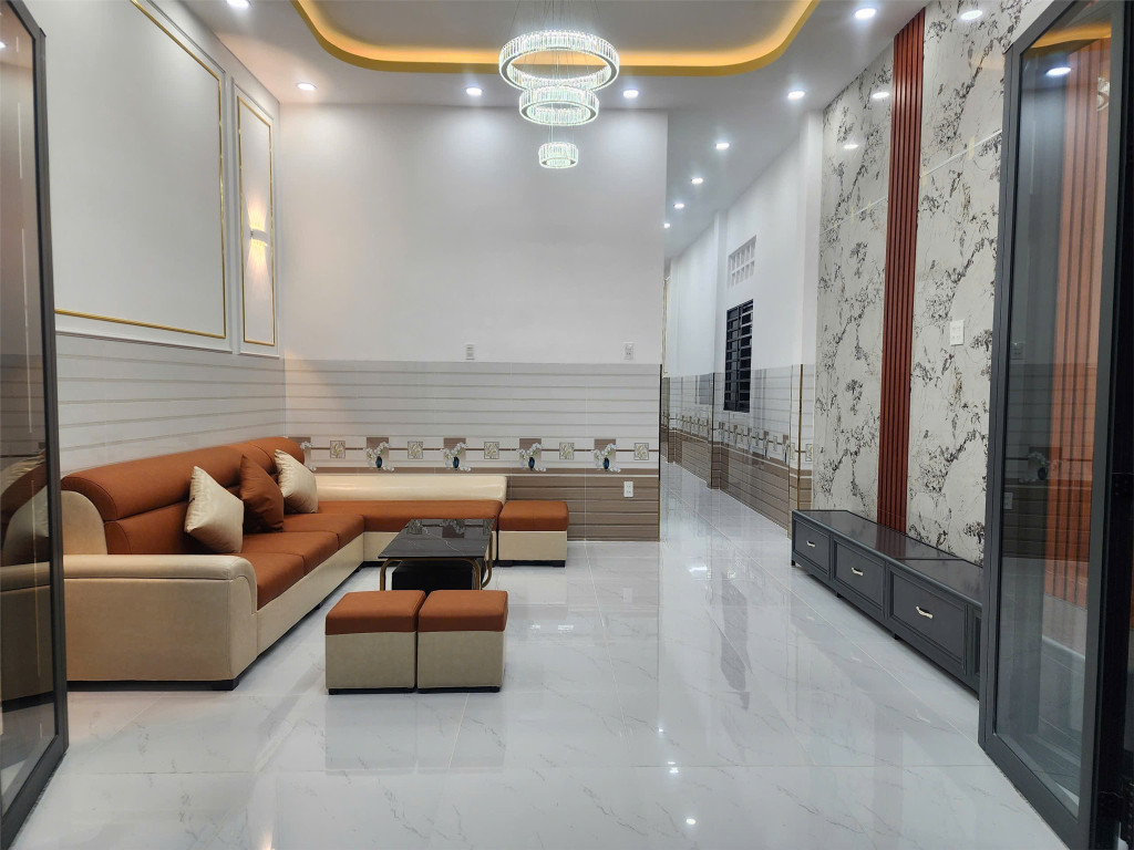 Bán Nhà Mới Căn Góc Hẻm 3 Mặt Tiền Vị Trí Đẹp Tại Vĩnh Quang - Rạch Giá - Kiên Giang