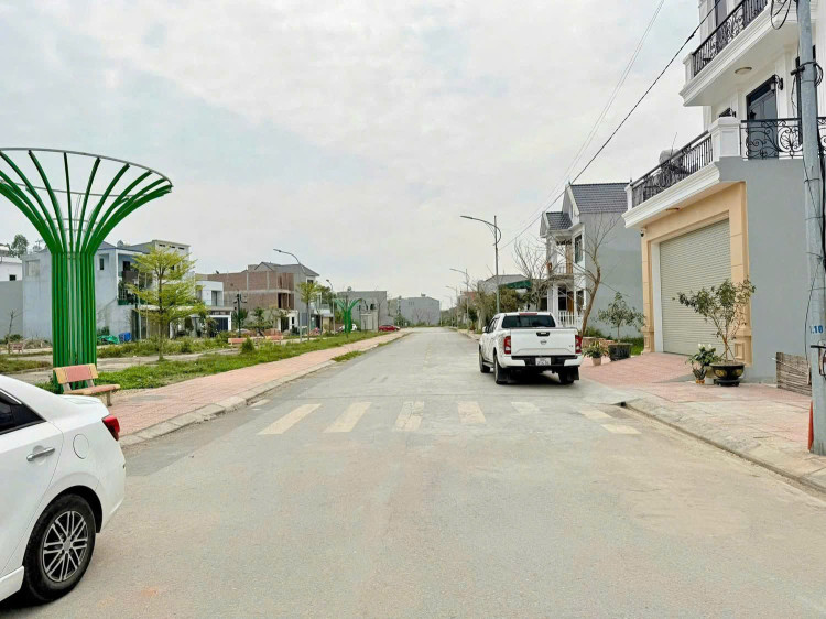 Bán đất 108m² ngang 6m giá 2.95 tỷ Phường Vĩnh Yên
