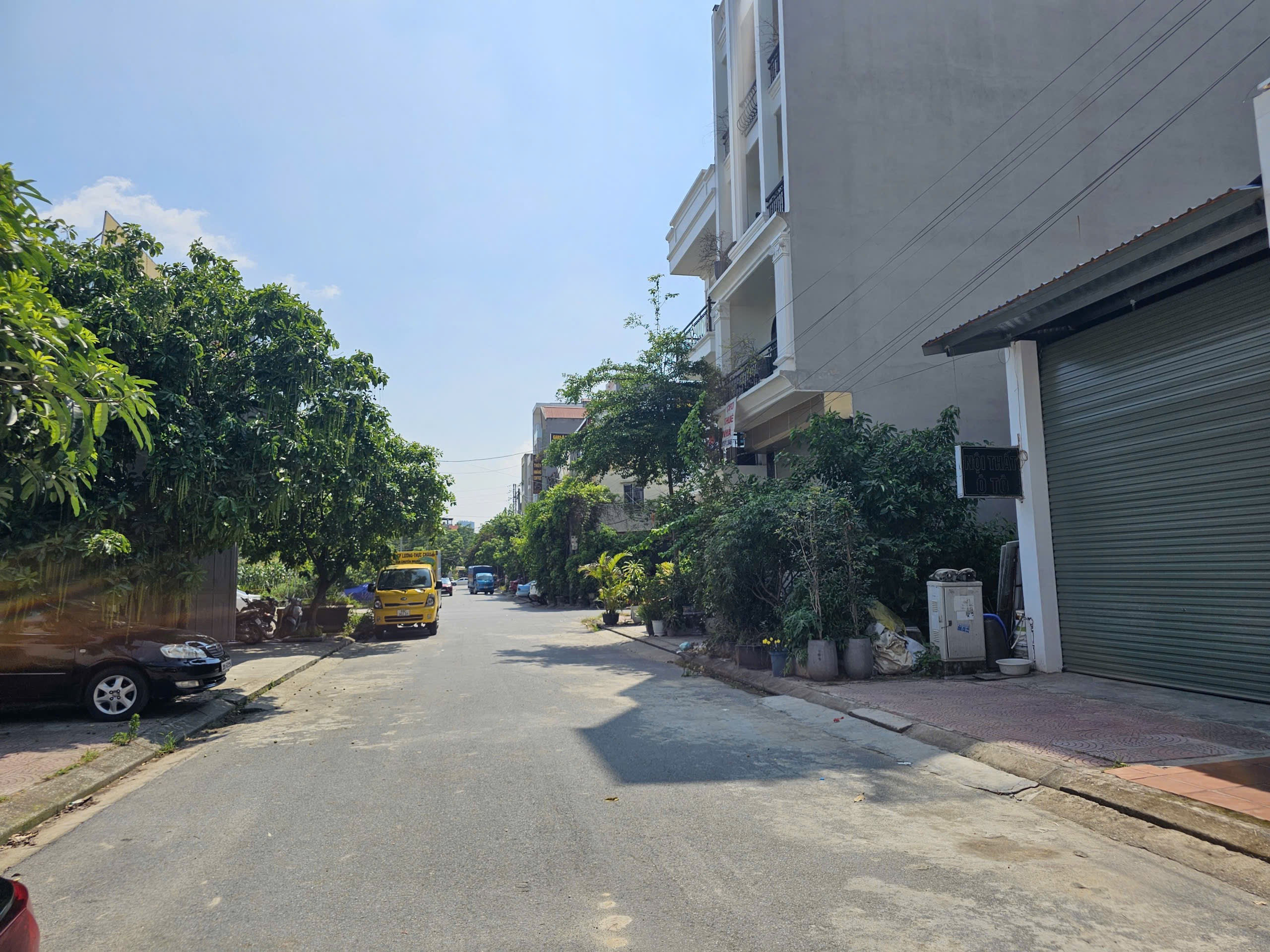 Bán đất mặt đường triệu việt vương khu bò sơn 4. Tặng nhà cấp 4. Diện tích 80m mặt tiền 5m hướng tây bắc. Phường võ cường tỉnh bắc ninh