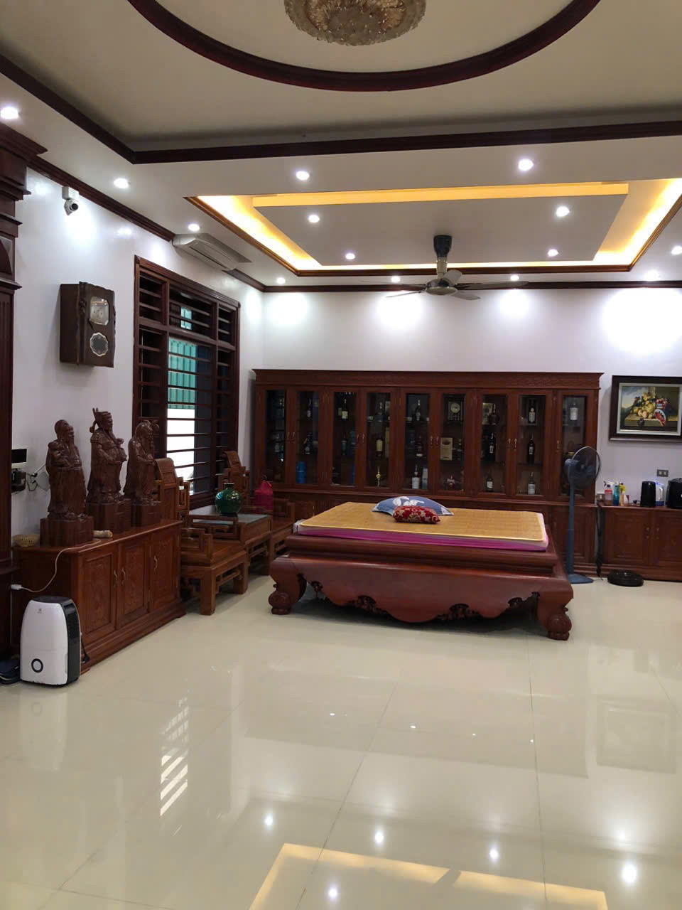 Bán Biệt Thự 3,5 Tầng Mặt Đường Đoàn Phú Tứ -  Đại Hoàng Long, Võ Cường, Bắc Ninh.