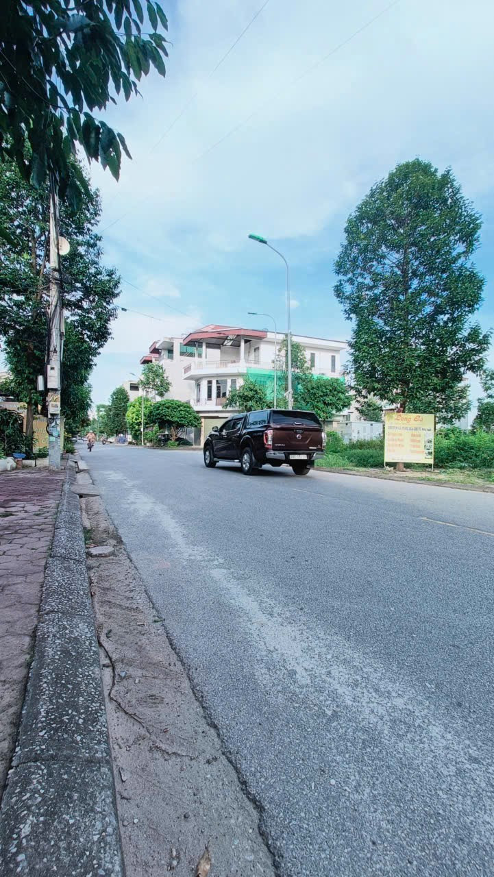 Bán đất phương vỹ mặt Trần Đăng Tuyển TP Bắc Ninh 74m2 mặt 5m giá 7,6 tỷ