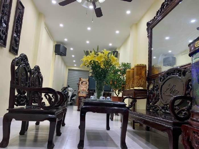 Bán nhà Xuân Đỉnh có thể kinh doanh 32 mét 5 tầng giá 8,2 tỉ