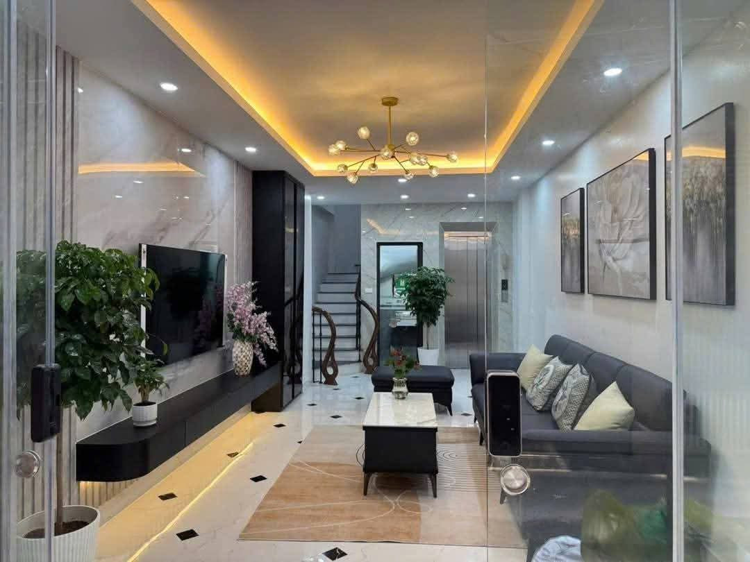 Bán nhà Xuân La, Tây Hồ, 38m2, 5 tầng thang máy, giá 11.7 tỷ