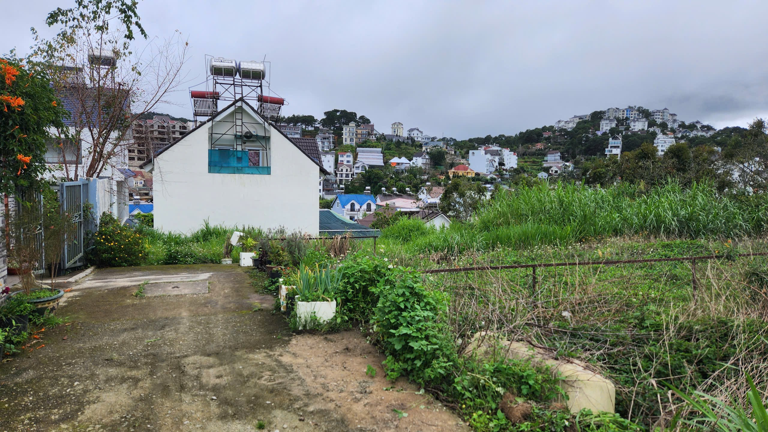 Bán Đất Nam Hồ Đà Lạt