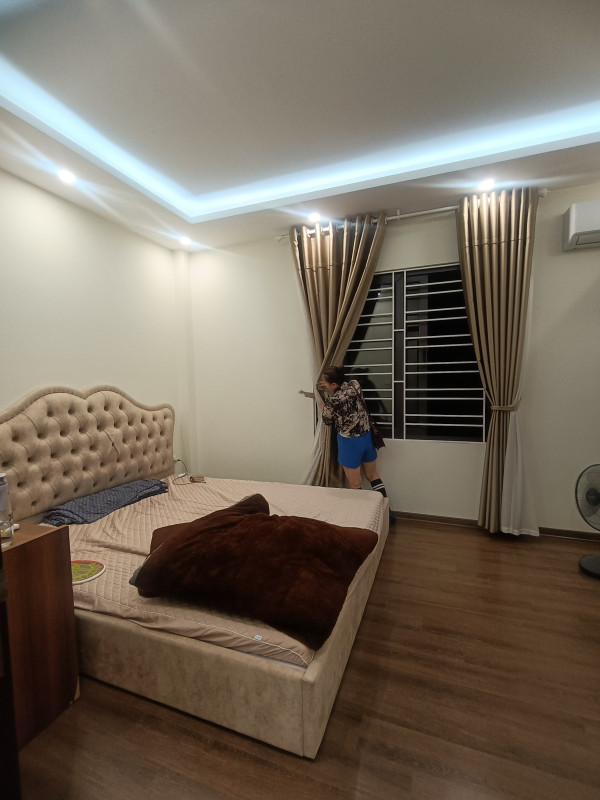 Bán nhà Yên Hoà (Cầu Giấy) 50m, 5 tầng, mt 5m, giá 13.2 tỷ