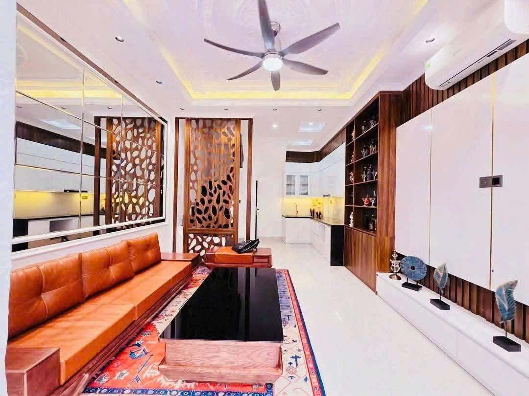NHÀ ĐẸP - MỚI XÂY - TẶNG FULL NỘI THẤT - NHÀ CHÍNH CHỦ Phường Yên Hoà, Cầu Giấy, Hà Nội