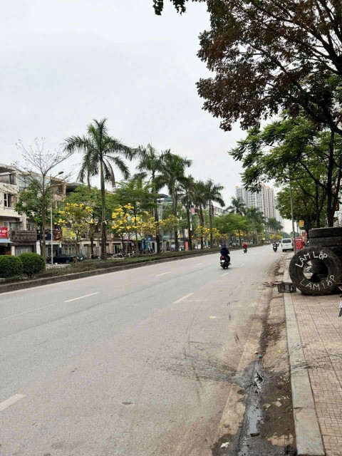 Bán Nhà 7 tầng, mới Kinh Koong,  Mặt đường Đỗ Mười 4 làn xe, oto ngủ, nội thất sáng bóng