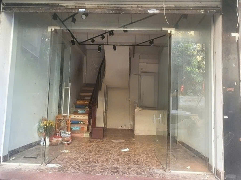 Cho thuê nhà Mặt Phố KD Trần Hữu Tước 24m² x 5 tầng, mặt tiền 4m  17 triệu/tháng
