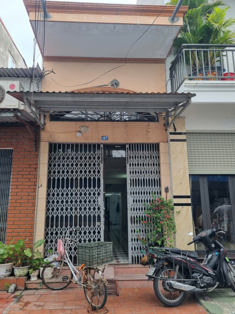 Chính Chủ Cần Bán Căn Nhà 2 Mặt Tiền 197, Phố Lý Hồng Nhật,  Cát Bi, Hải An, Hải Phòng