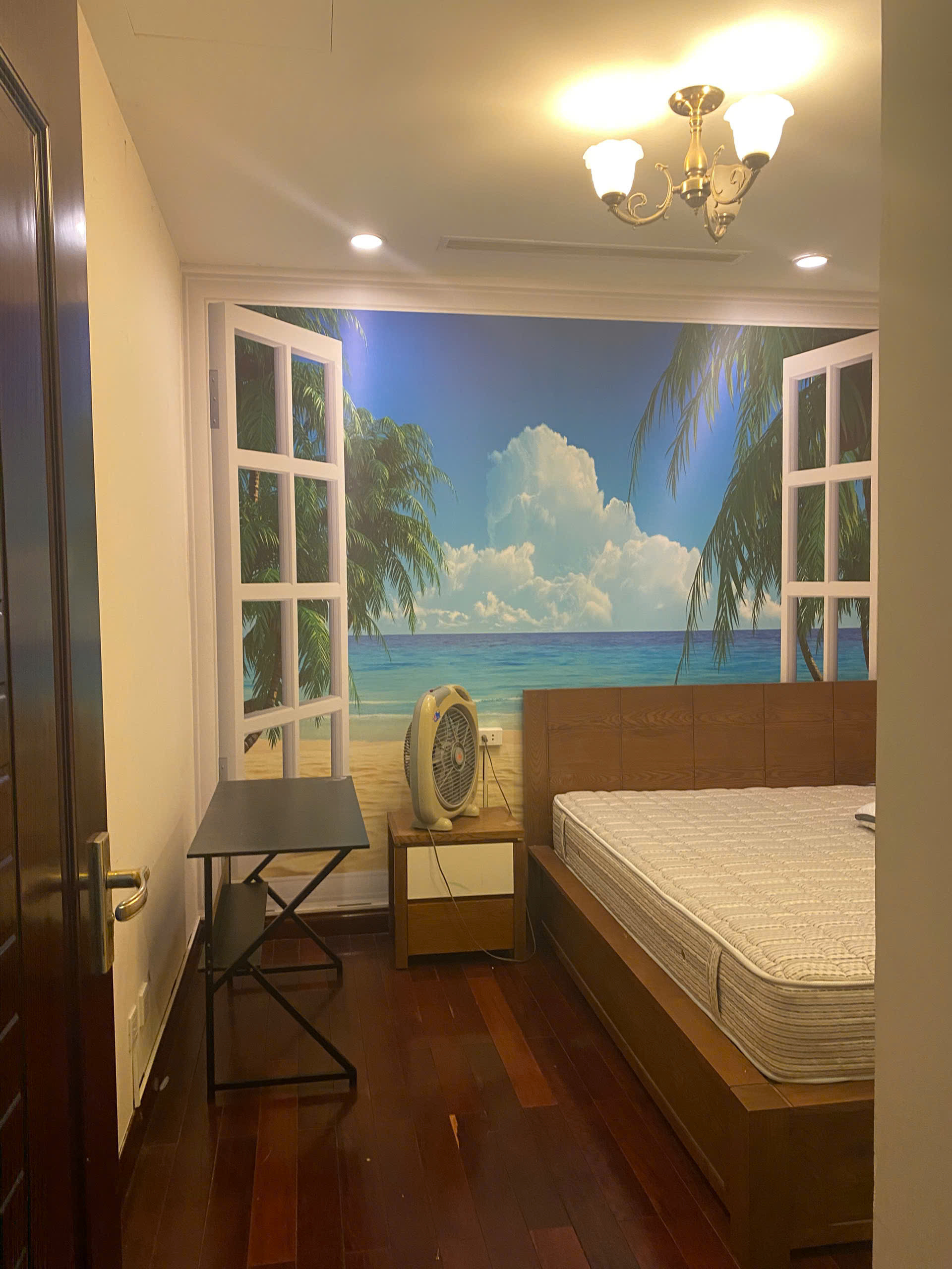 CHÍNH CHỦ CHO THUÊ CĂN HỘ CAO CẤP ROYAL CITY – VIEW BỂ BƠI ĐẸP