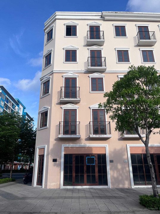 Cho thuê Shophouse Gateway – Diện tích 450 m² – Vị trí vàng trung tâm thương mại