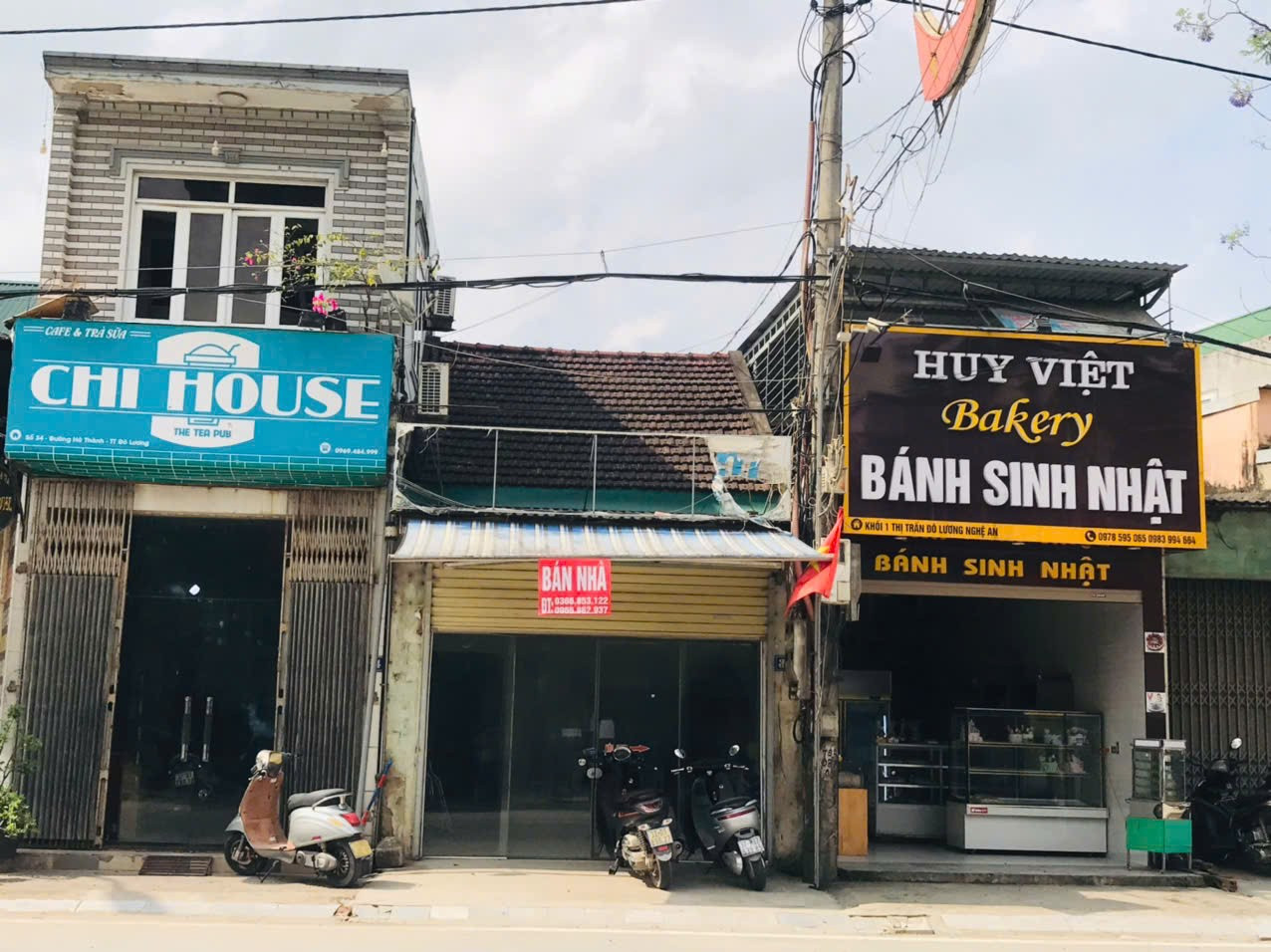BÁN GẤP Nhà Chính Chủ - Mặt Tiền Đường Hà Thành Quốc lộ 15A, Thị trấn Đô Lương, Đô Lương, Nghệ An