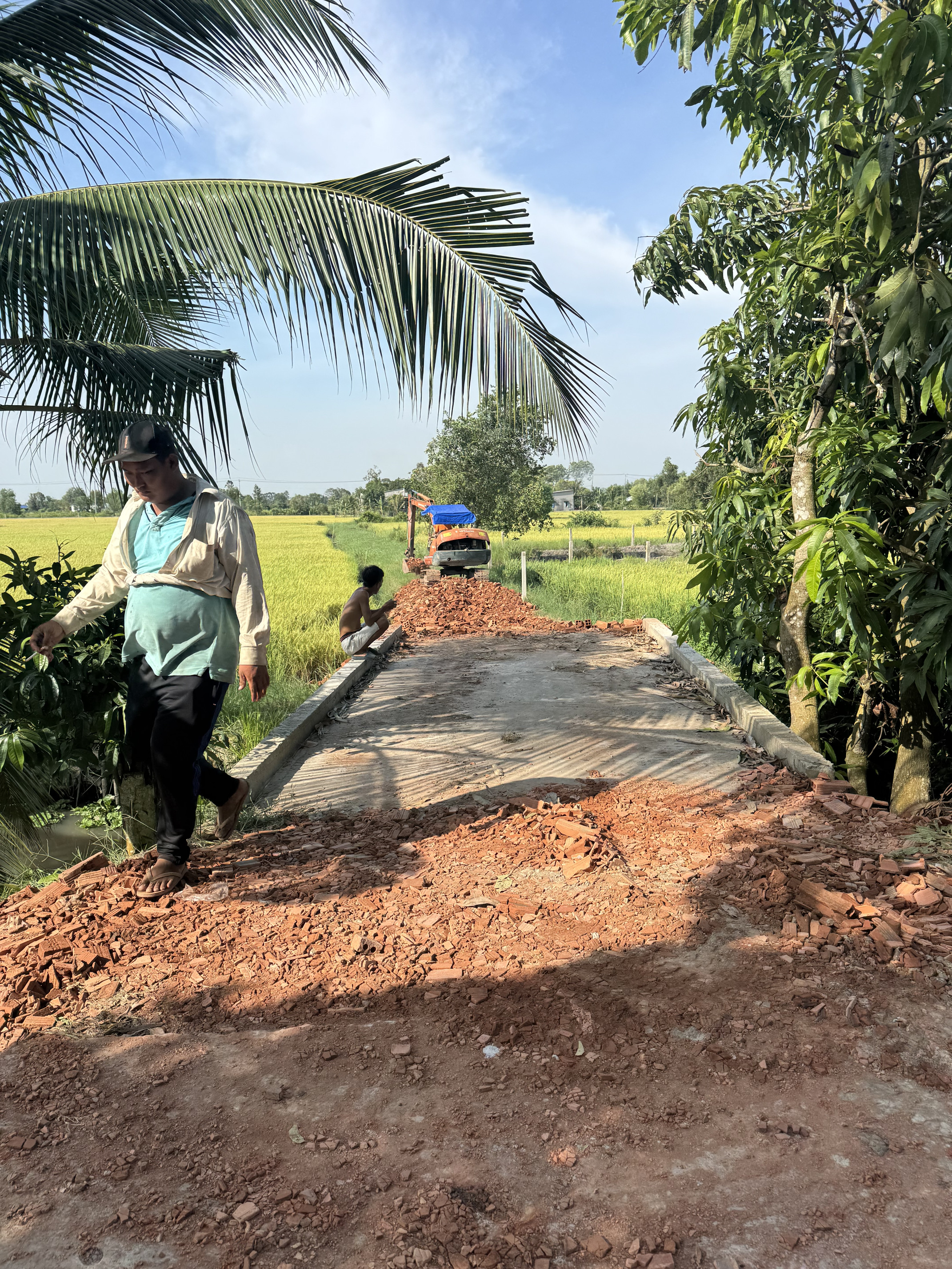 Đất đường đi chung 3 mét xe tải tới đất