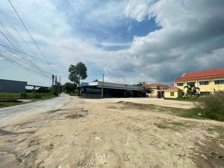 Bán đất 160.6m² ngang 4,3m giá 1.7 tỷ tại Thị trấn Đức Hòa Huyện Đức Hòa