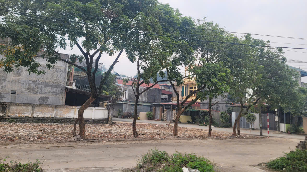 🌿 Lô Đất Full Thổ Cư Đắc Địa Nằm Ngay Trung Tâm chợ Phường Kỳ Sơn – nằm giữa QL6 và Cao Tốc Hà Nội - Hòa Bình,