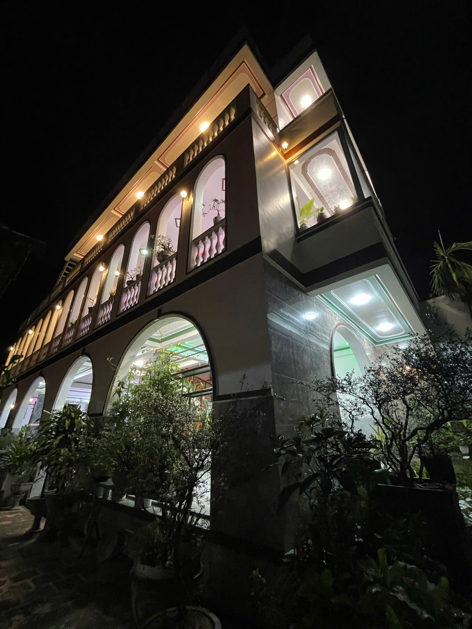 Bán nhà 375m2 (15x25) và đất nông nghiệp 1000m2 (15x67) liền kề sau nhà