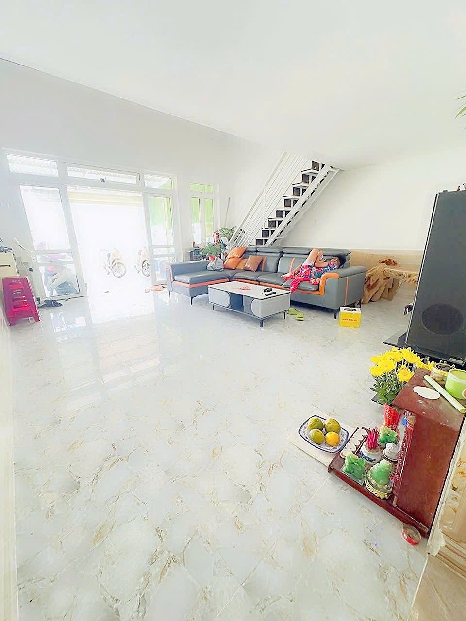 Nhà mặt tiền đường nhựa Duy Tân- Lạc Dương-Đà Lạt🏠🌲5 tỷ 5- nhà 162m- 2 Tầng- ngay trung tâm Lạc Dương