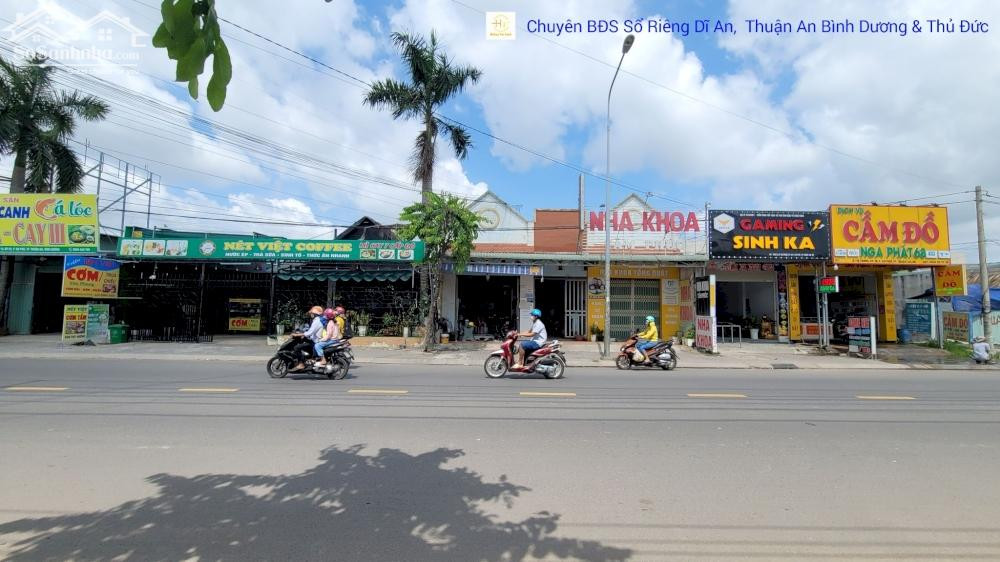 Định cư nước ngoài, cần bán gấp toàn bộ lô đất tại mặt tiền đường Trần Hưng Đạo, Lạc Tánh, Huyện Tánh Linh, tỉnh Bình Thuận.