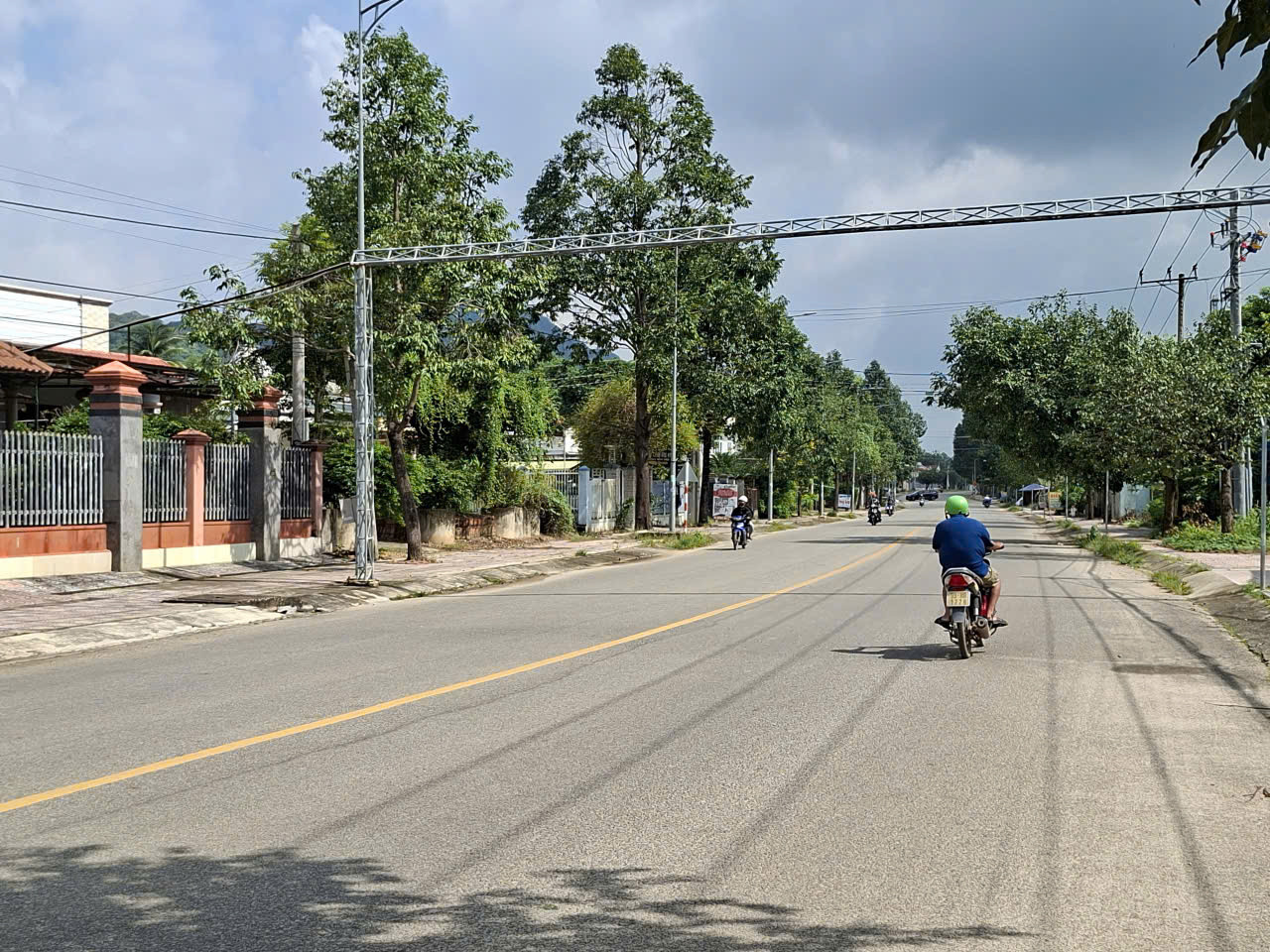 Bán gấp nhà tại mặt tiền đường Trần Hưng Đạo, Thị trấn Lạc Tánh, Huyện Tánh Linh, tỉnh Bình Thuận