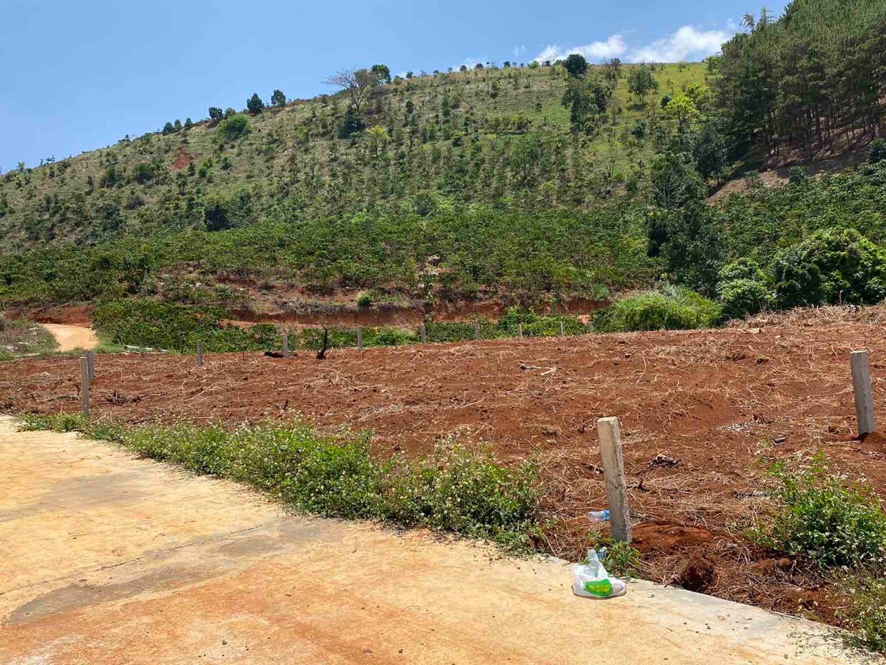 Đất đẹp view đồi thông thị trấn Nam Ban 1,2 Tỷ/609m2 0919830239