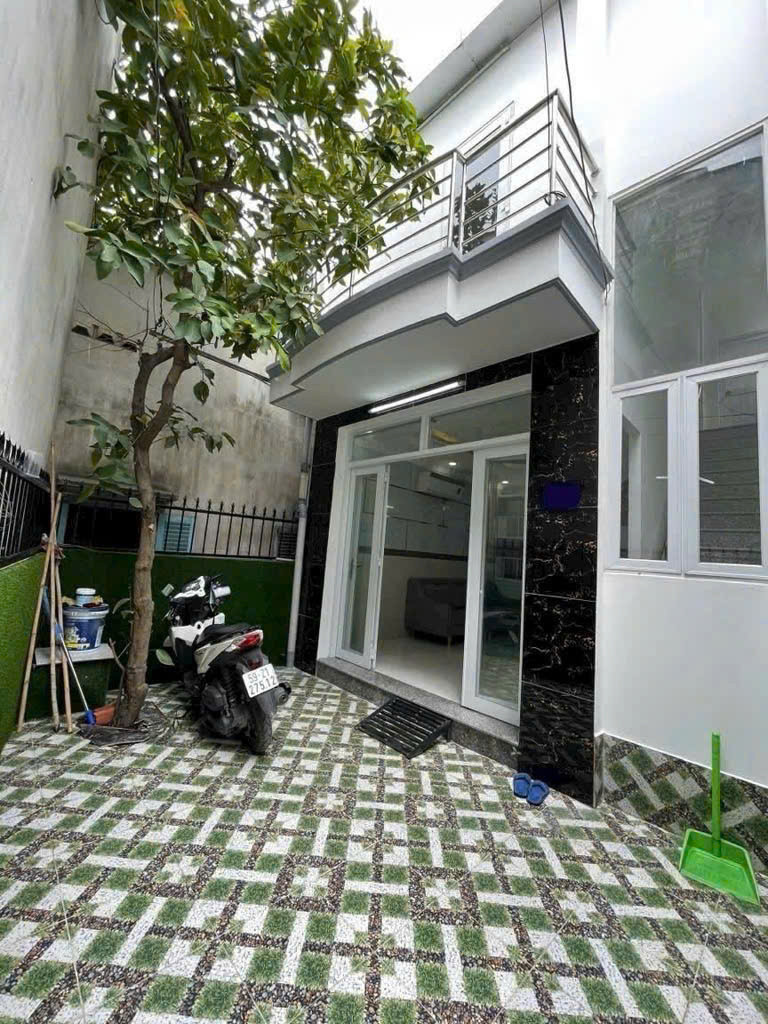 NHÀ SỔ RIÊNG, NHÀ BÈ, CÁCH MẶT TIỀN HUỲNH TẤN PHÁT 30M, 42M2, 2 TẦNG, DƯỚI 4 TỶ