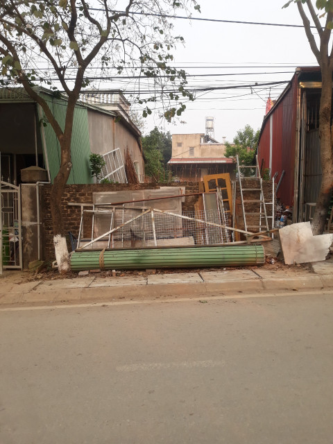 CHÍNH CHỦ BÁN ĐẤT NGAY CỔNG CHỢ ĐÊM MỘC CHÂU
