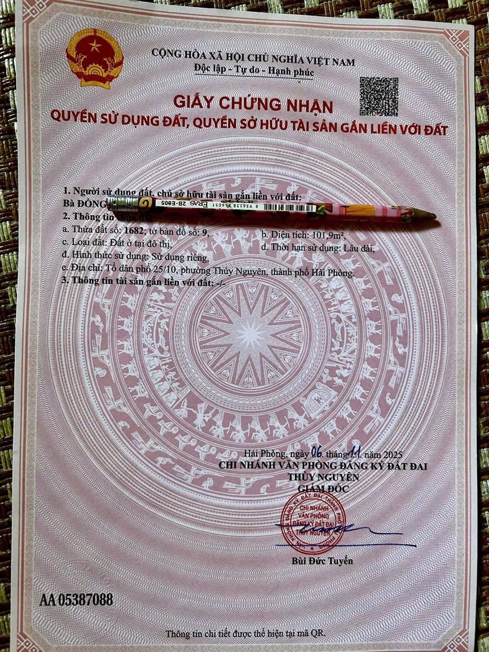 Bán gấp  101.9 m Go Gai. Cách đường 359:70m.kinh doanh buôn bán sầm uất.l/h:076.231.9990 e Thúy