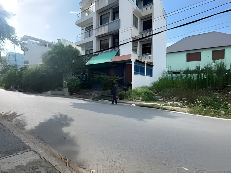 DO ÁP LỰC TRẢ LÃI NGÂN HÀNG, CHẤP NHẬN BÁN MỌI GIÁ MẢNH ĐẤT MẶT BIỂN, TRONG KHU KT NINH CƠ