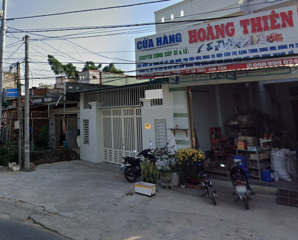 Nhà mặt tiền đường Trần Hưng Đạo 
Diện tích 100m full thổ cư
Đường Nhựa rộng rãi