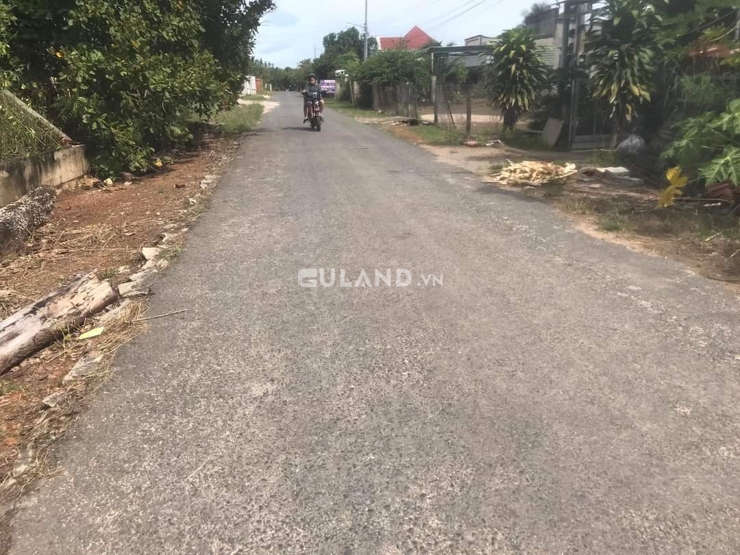 Bán đất nền sẵn thổ cư tại đường Liên khu phố