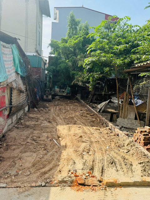 BÁN ĐẤT TRẠM TRÔI-200M RA QUỐC LỘ 32-KHÔNG LỖI PHONG THUỶ-NỞ HẬU-71M-75TR/M