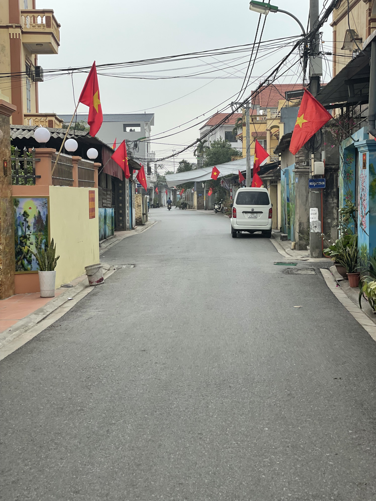 Lo tiền đầu tư chứng khoán, chủ cần bán nhanh 46m đất lô góc Trâu Quỳ, giá rẻ hơn thị trường