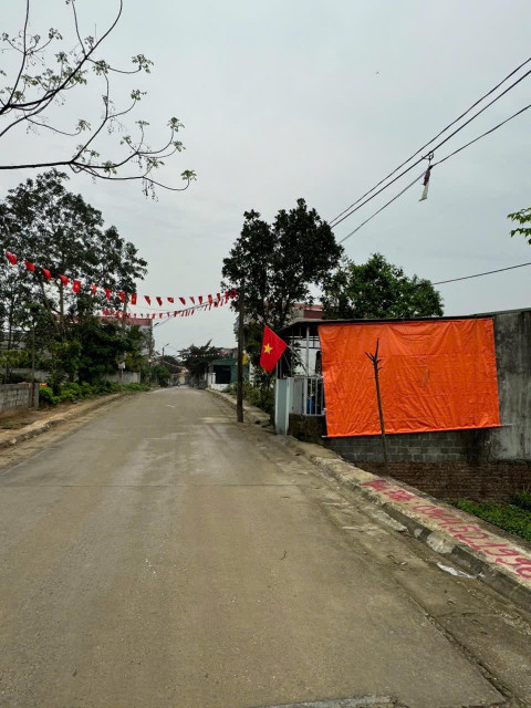CẦN TIỀN BÁN LÔ ĐẤT 100M2 KHU TÁI ĐỊNH CƯ ĐỒNG VAI, TT. XUÂN MAI, CHƯƠNG MỸ GIÁ HƠN 3 TỈ