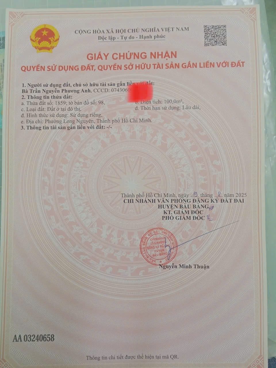Cần bán miếng đất TPHCM đất full thổ cư tiện ích đầy đủ cho nhu cầu ở và con cái đi học bán kính khoảng 1km.