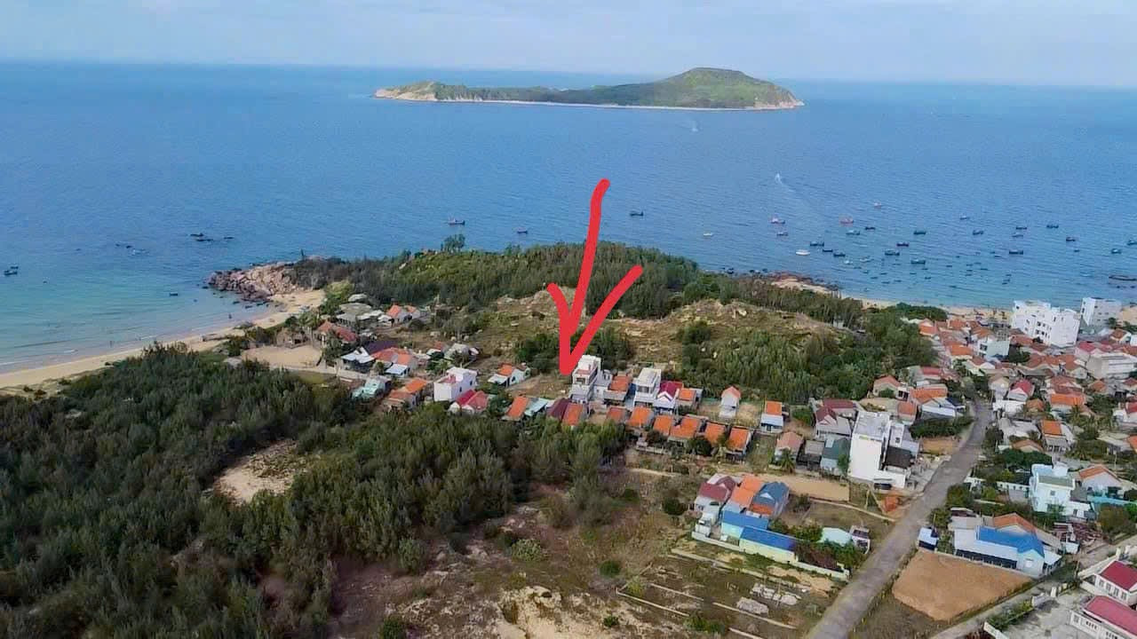 Đất sát biển cù lao