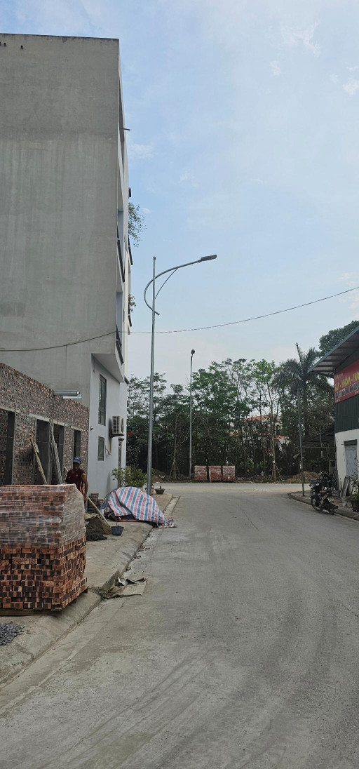 Bán nhanh mảnh đất 65m -MT 5,1m đất phân lô vỉa hè-an Khánh-Hoài đức