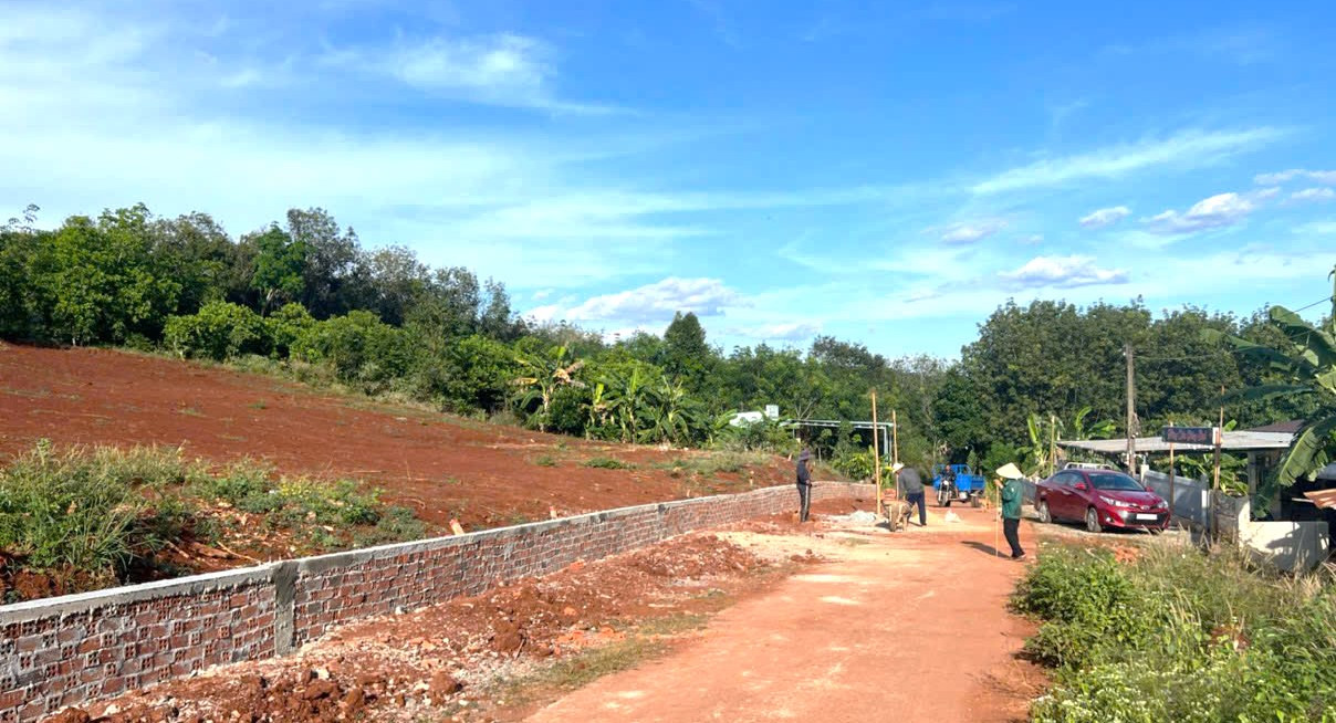 BÁN 2 SỔ (10X50=510M2) 200TC DÂN ĐÔNG TRƯỚC MẶT SÂN BAY, KDL DÂN ĐÔNG, TRUNG TÂM 235 TRIỆU