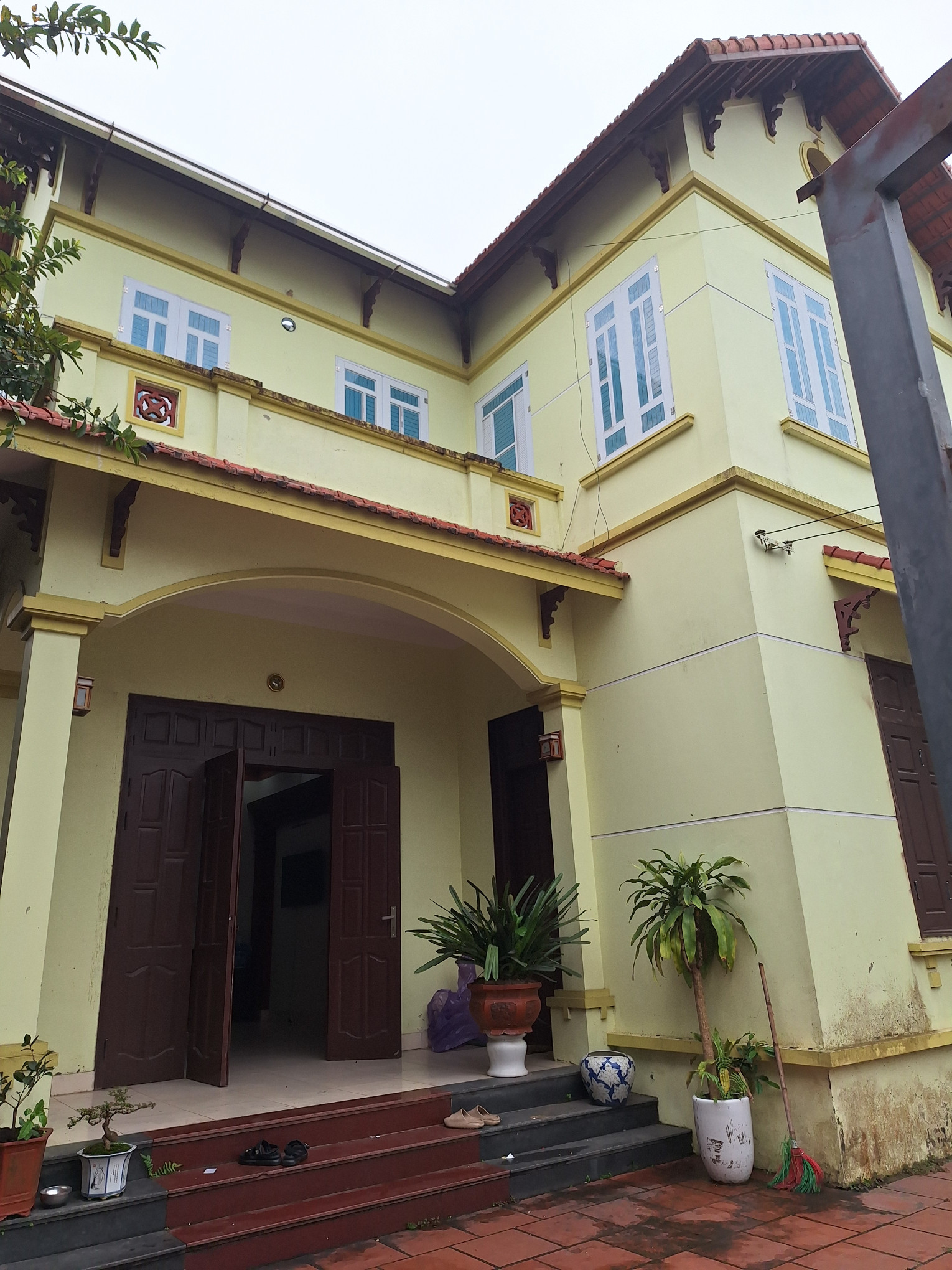 Cần bán