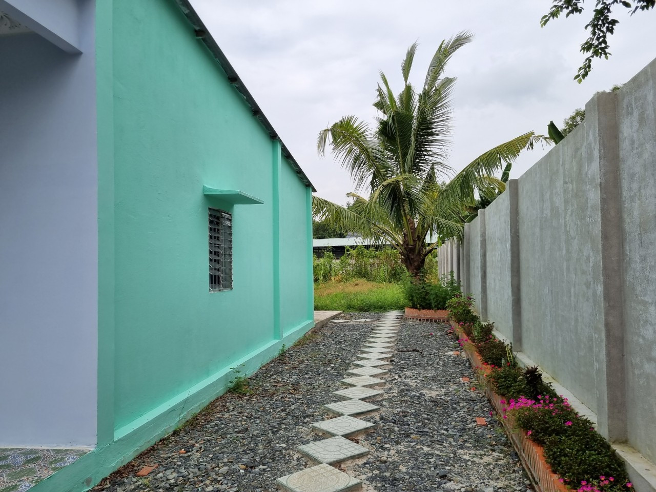 (B176) Bán nhà vườn xã An Nhơn Tây, dt 1000m2, giá 5 tỷ 900