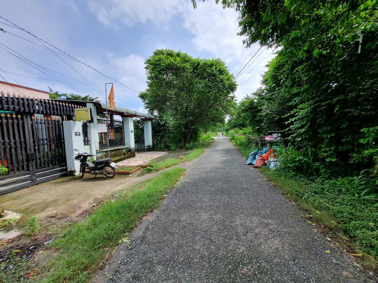 (S421) Bán nhà Đường 791, xã An Phú, dt đất 329m2 , giá  2 tỷ 050
