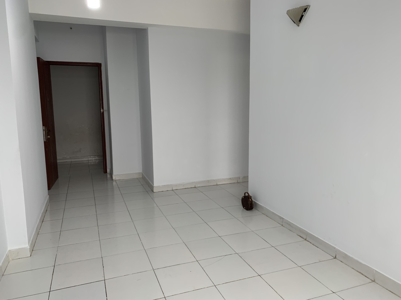Bán căn GÓC 70m2 tại HQC-2PN-2WC giá 1.3TỶ bao hết phí sang tên,ra sổ