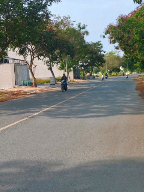 Bán đất 100m² thổ cư MT đường số 3 An Phú Tây LH: 0909036285