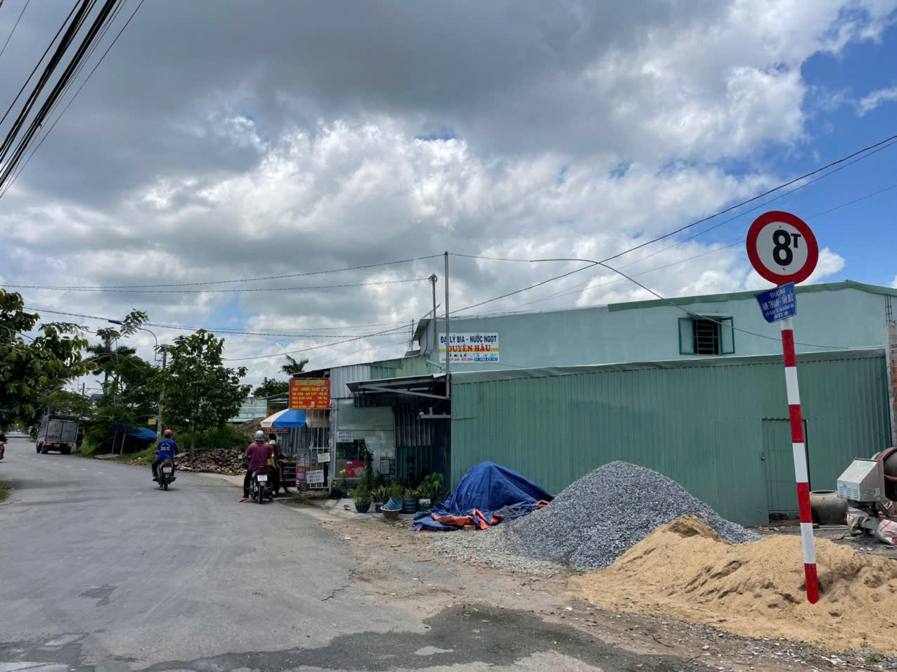300m2 thổ cư ấp 1B, xã An Thạnh, Bến Lức, Long An giá 2,2 tỷ
