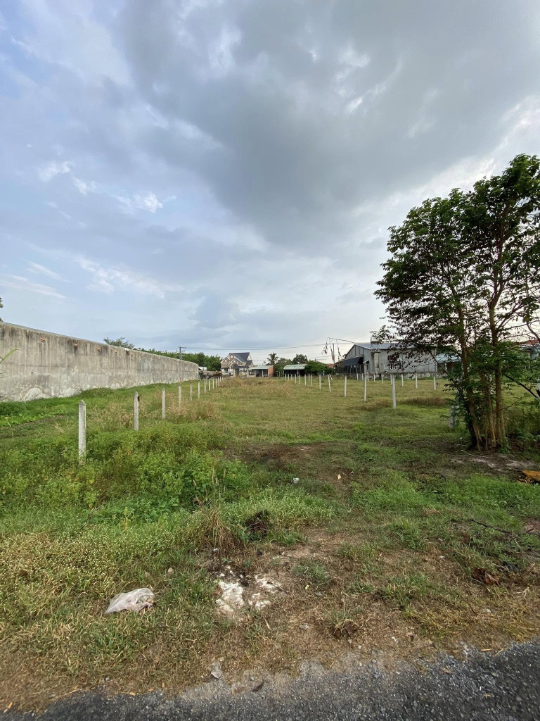 Đất sát KCN Trảng Bàng 390m2 giá 2ty SĐT: 0394694404