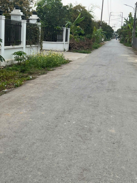 Bán đất 125,8m² ngang 5m mặt đường nhựa 7m. giá 1.67 tỷ Xã An Trường( Bát Trang). liên hệ 0362558882