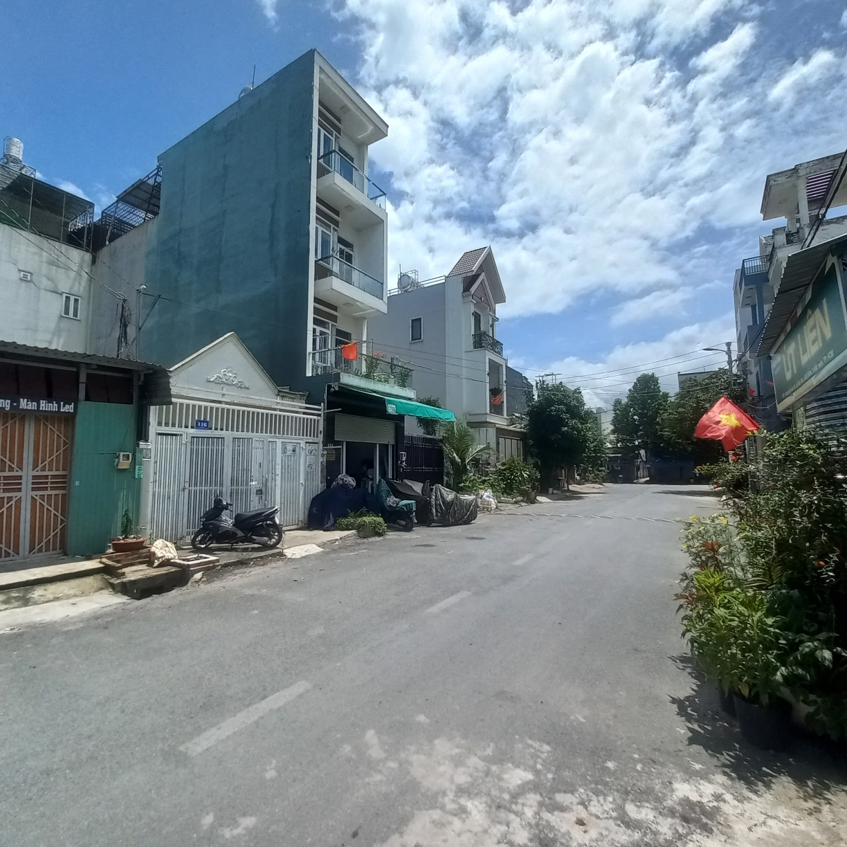 Bán nhà 80.5m² ngang 5m giá 4.5 tỷ tại Xã Bà Điểm Huyện Hóc Môn